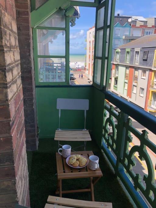 Appartement Vue Mer Laterale Мер-ле-Бен Екстер'єр фото