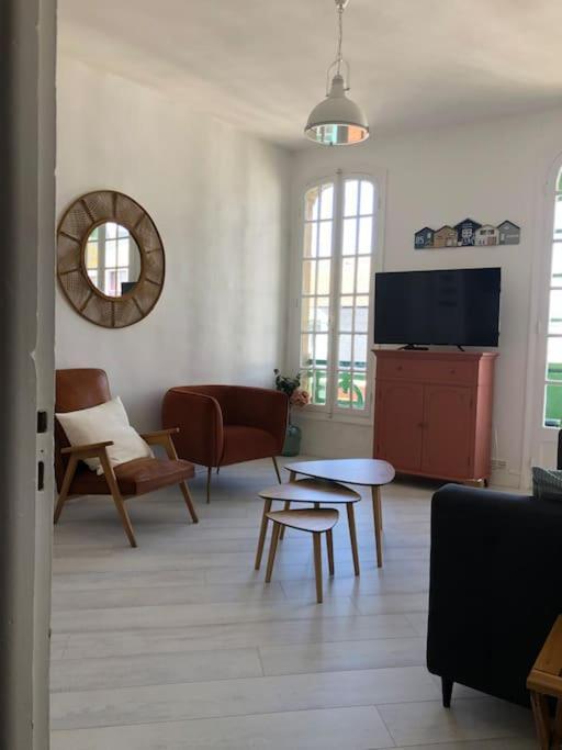 Appartement Vue Mer Laterale Мер-ле-Бен Екстер'єр фото